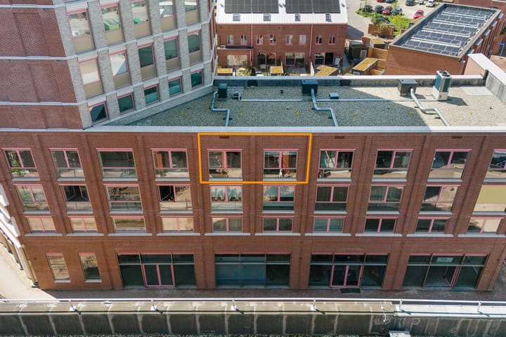 Foto 49 van Annie van Velzenhof 53