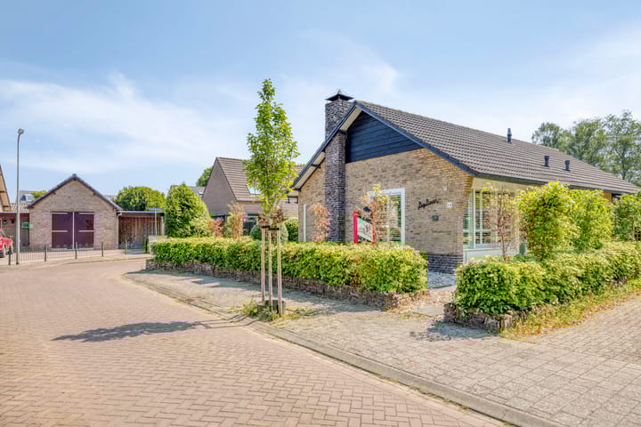 Foto 1 van Dr. Ariënsstraat 16