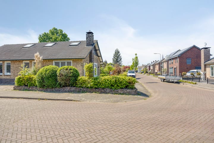 Foto 47 van Dr. Ariënsstraat 16