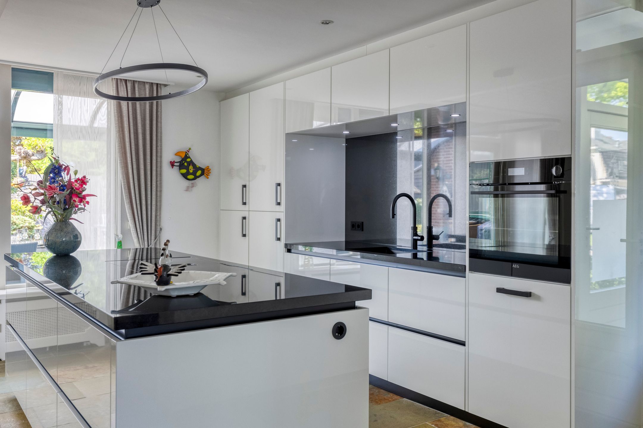 Foto 9 van Evertsenstraat 2