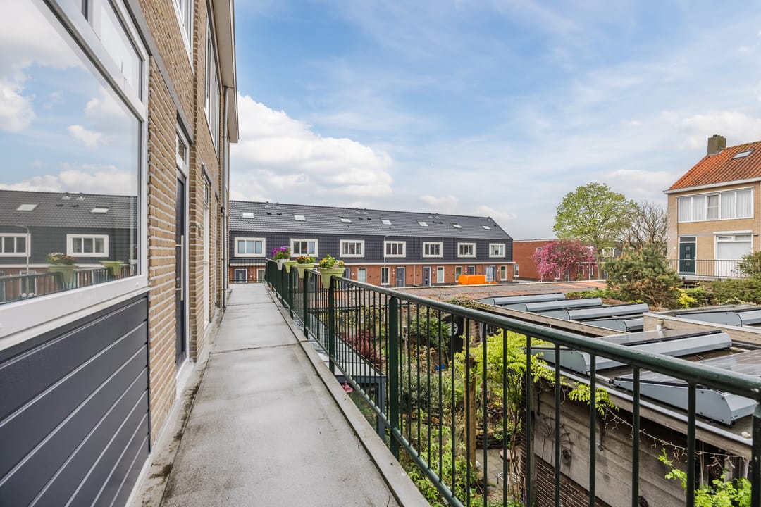 Foto 7 van Petronella van Saxenstraat 105