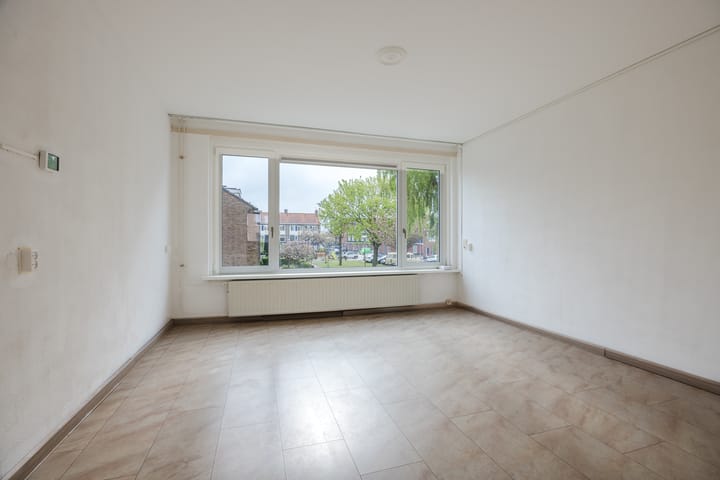 Photo 8 of Petronella van Saxenstraat 105