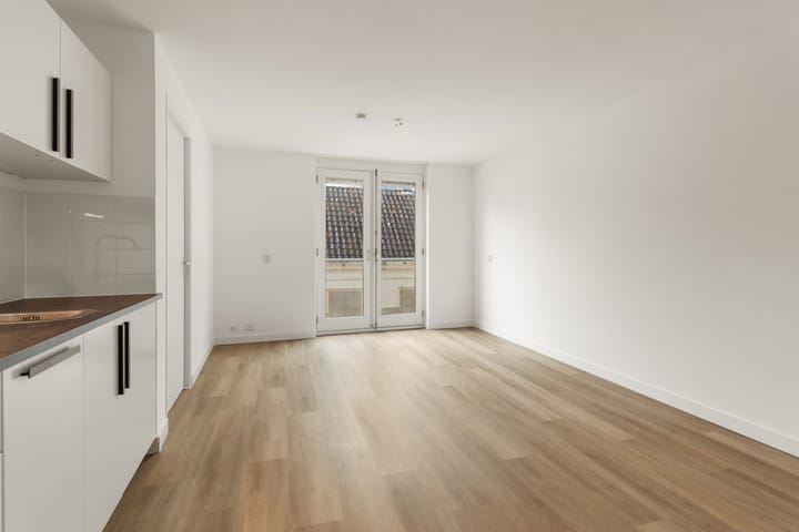 Foto 3 van Tapijtstraat 9