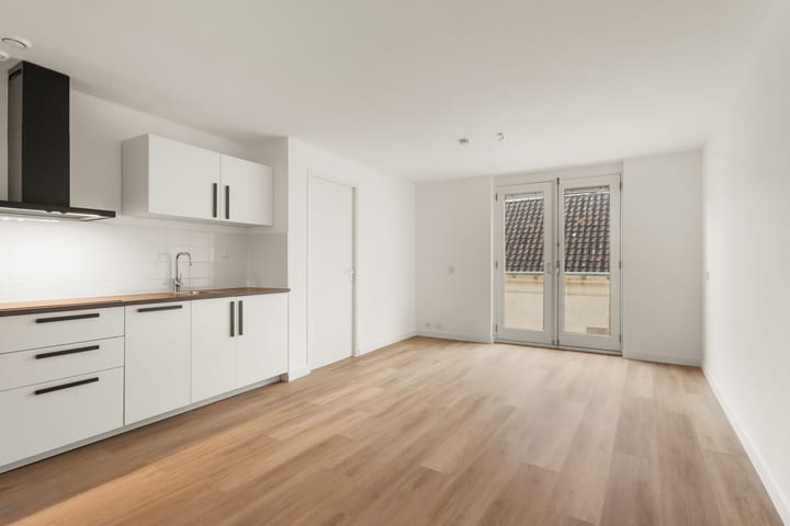 Foto 7 van Tapijtstraat 9