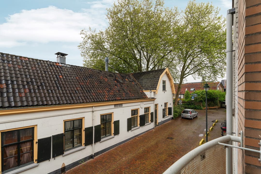 Photo 17 of Tapijtstraat 9