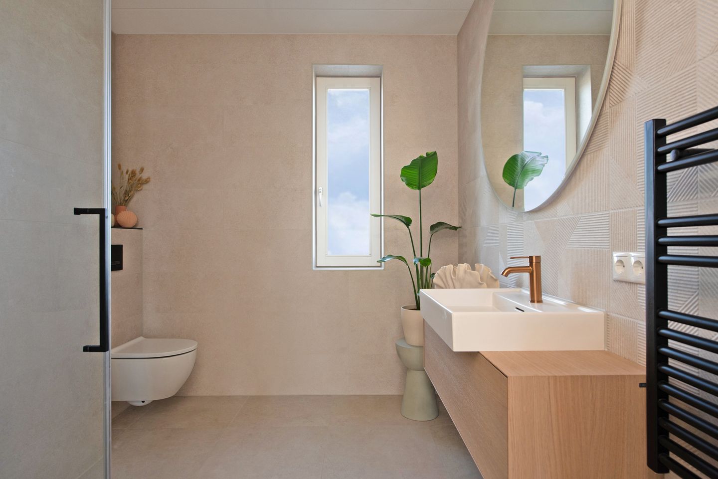 Photo 19 of Pyreneeën 69