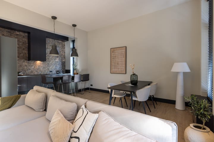 Photo 9 of Kortenaerstraat 1-C