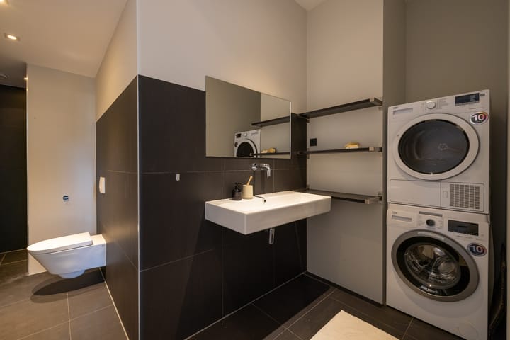 Photo 14 of Kortenaerstraat 1-C