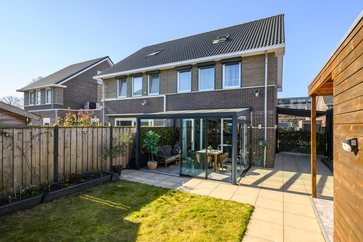 Foto 23 van Doerianstraat 8