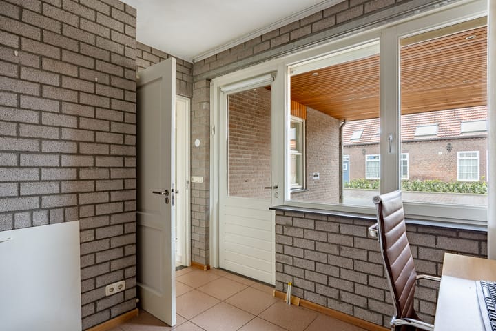 Foto 23 van Geysterseweg 8-A