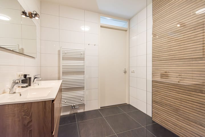 Foto 27 van Iseldoks 141