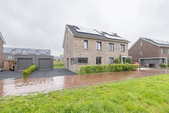 Foto 1 van G. van Schuppenstraat 15