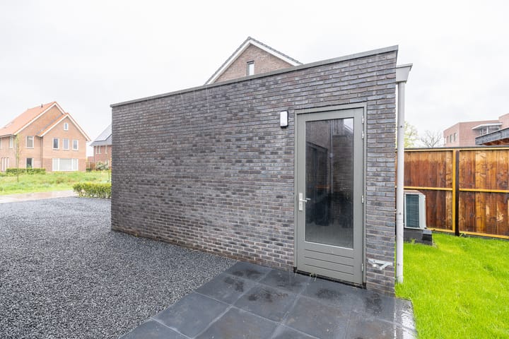 Foto 32 van G. van Schuppenstraat 15