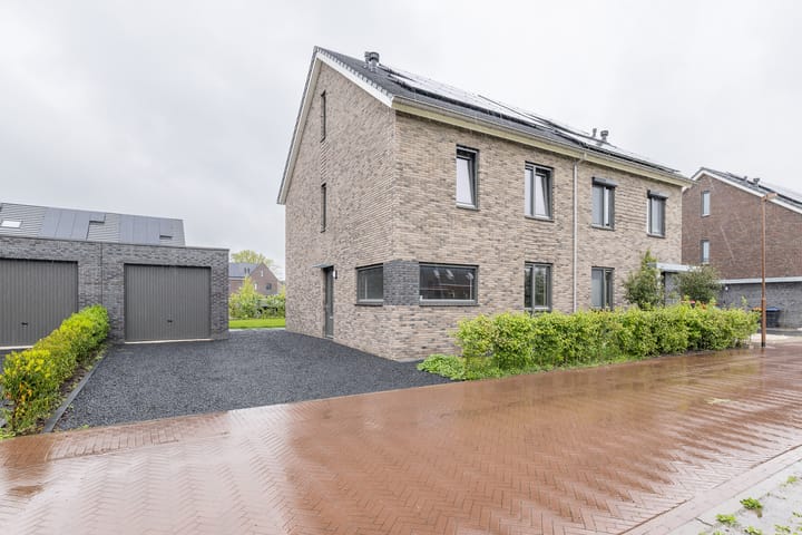 Foto 42 van G. van Schuppenstraat 15