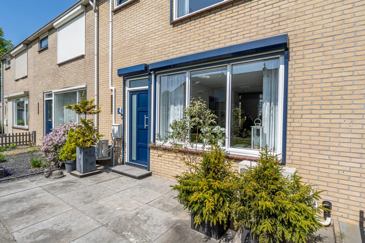 Photo 3 of Irisstraat 5