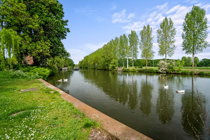 Foto 66 van Burgemeester Norbruislaan 21