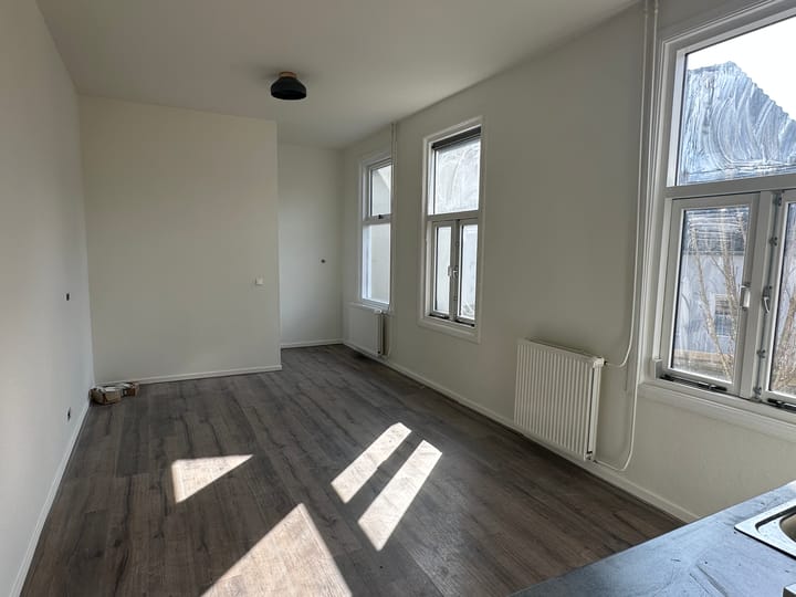 Photo 1 of 's-Molenaarsweg 29-C