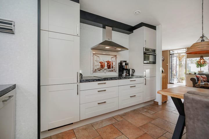 Foto 3 van Strausserf 1