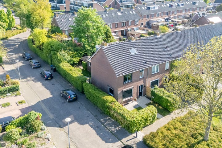 Foto 2 van Driekoningenhof 81