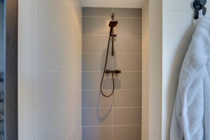 Photo 42 of Driekoningenhof 81