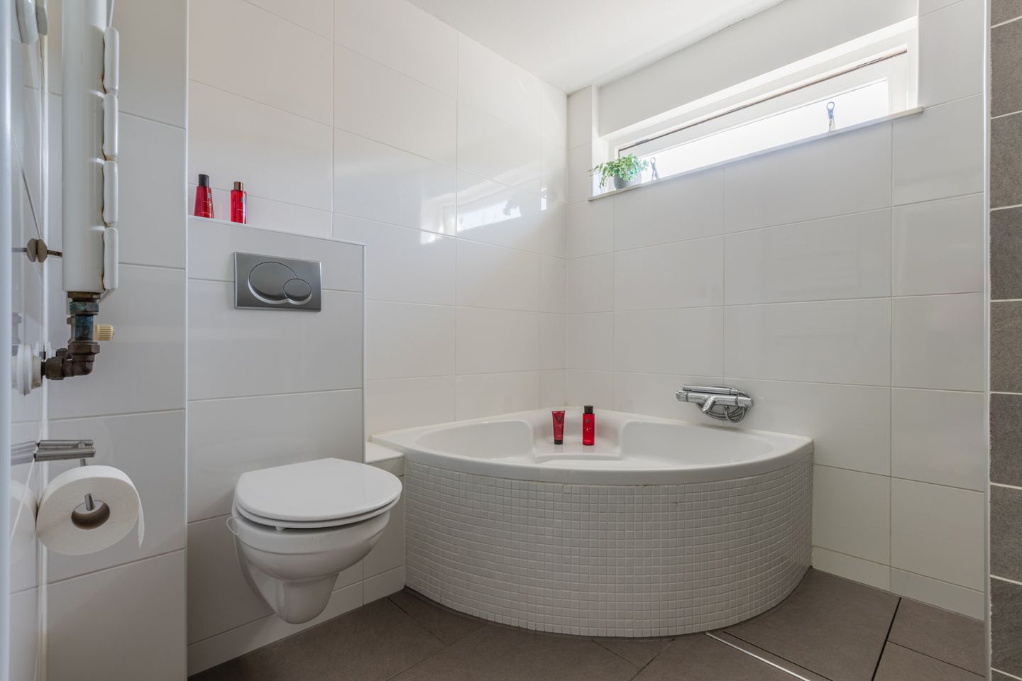 Foto 14 van Anemonenstraat 9