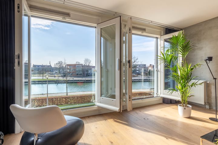 Foto 3 van Baron Sloetkade 245