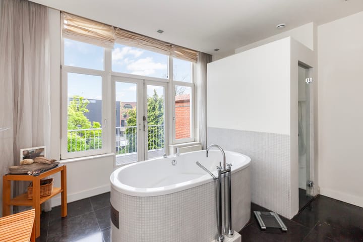 Photo 34 of Schiedamseweg 116