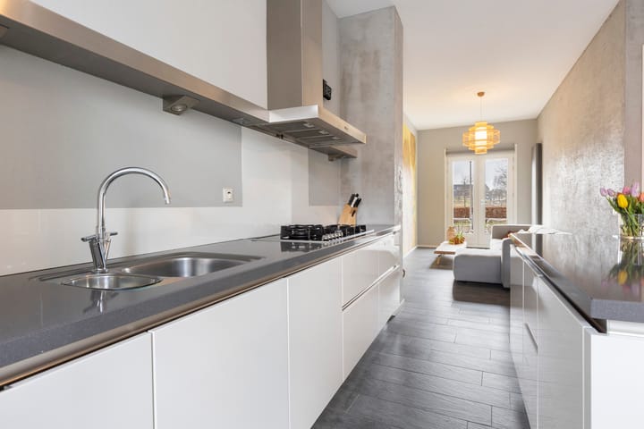 Foto 8 van Baron Sloetkade 245