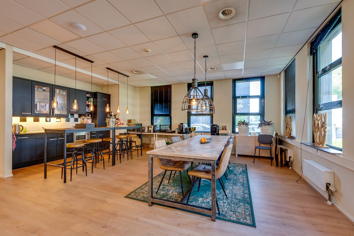 Bekijk foto 2 van Rivium Boulevard 22