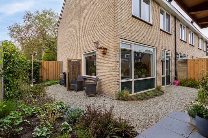 Foto 27 van Van Oldenbarneveltstraat 60