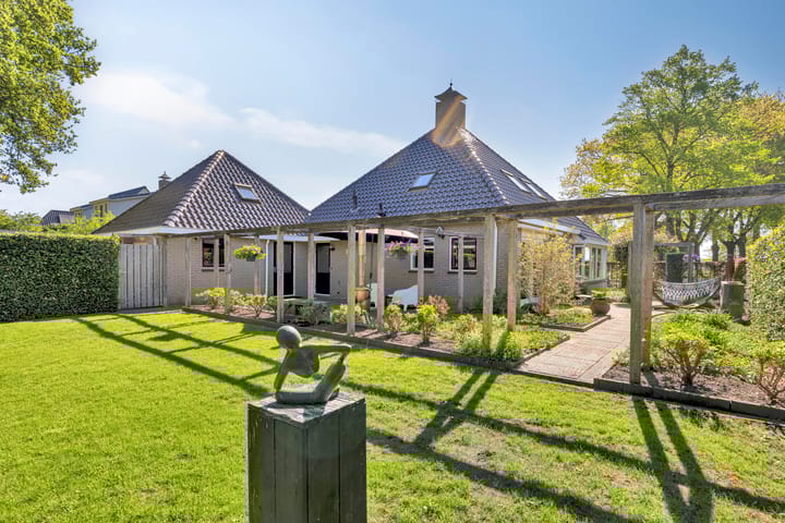 Foto 2 van Hoofdweg 156-A