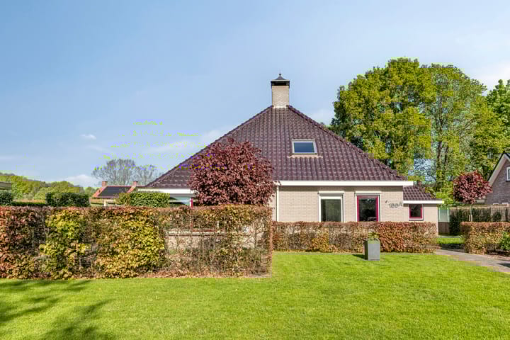 Foto 6 van Hoofdweg 156-A