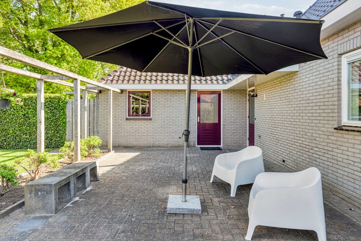 Foto 42 van Hoofdweg 156-A