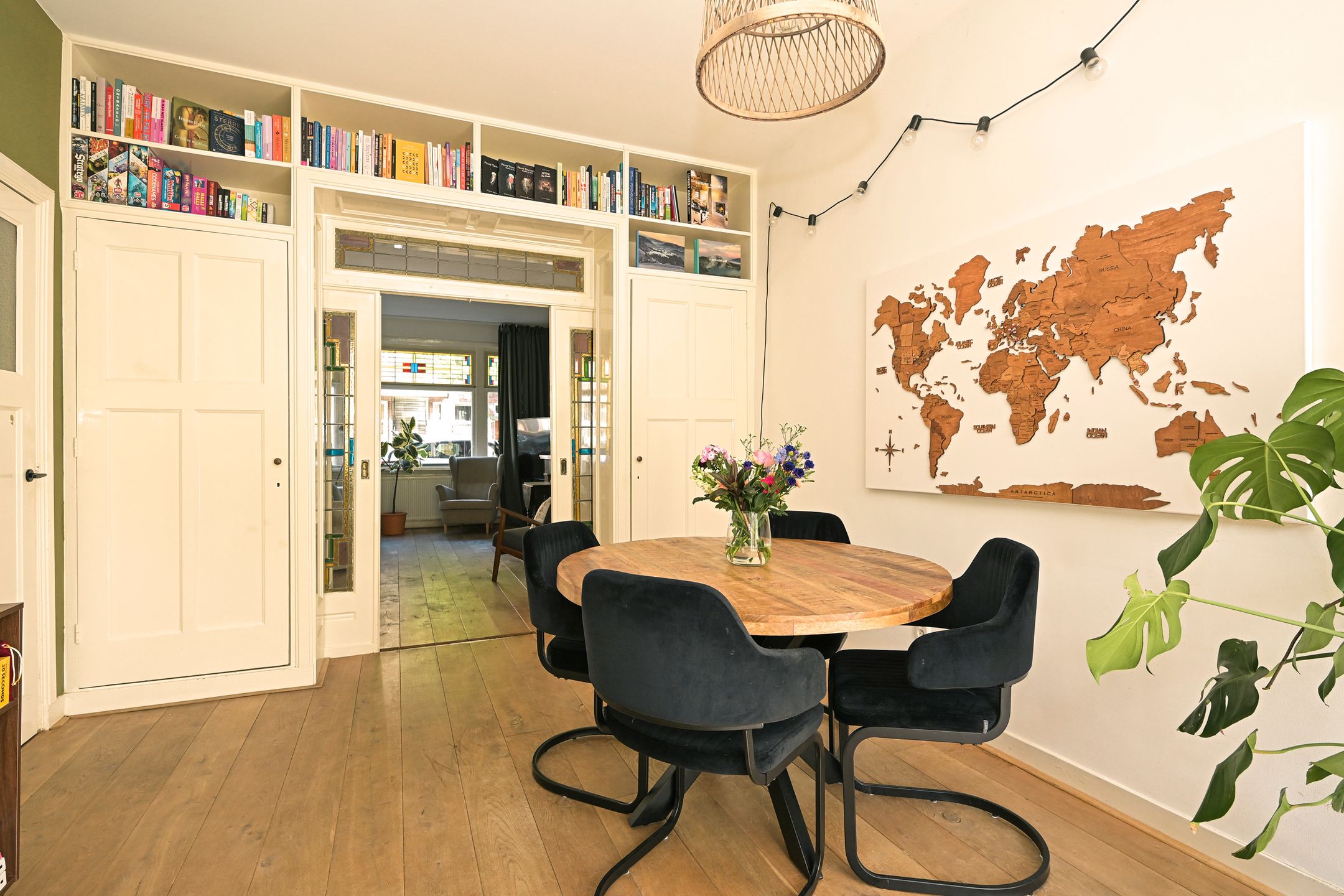 Photo 18 of Stuyvesantstraat 283