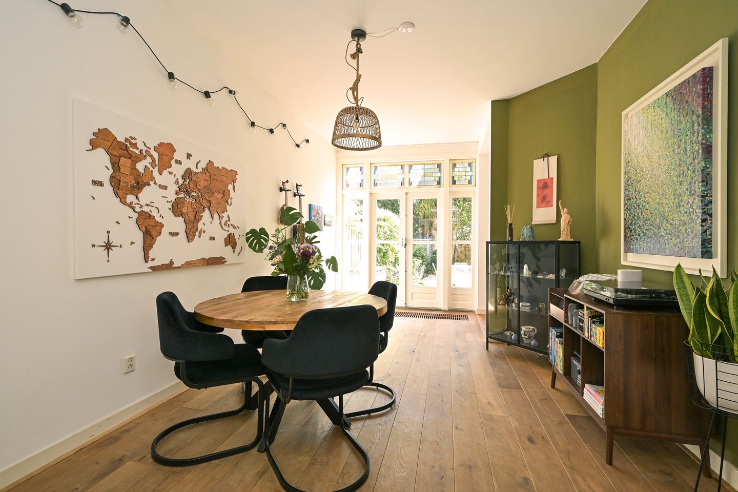 Photo 19 of Stuyvesantstraat 283