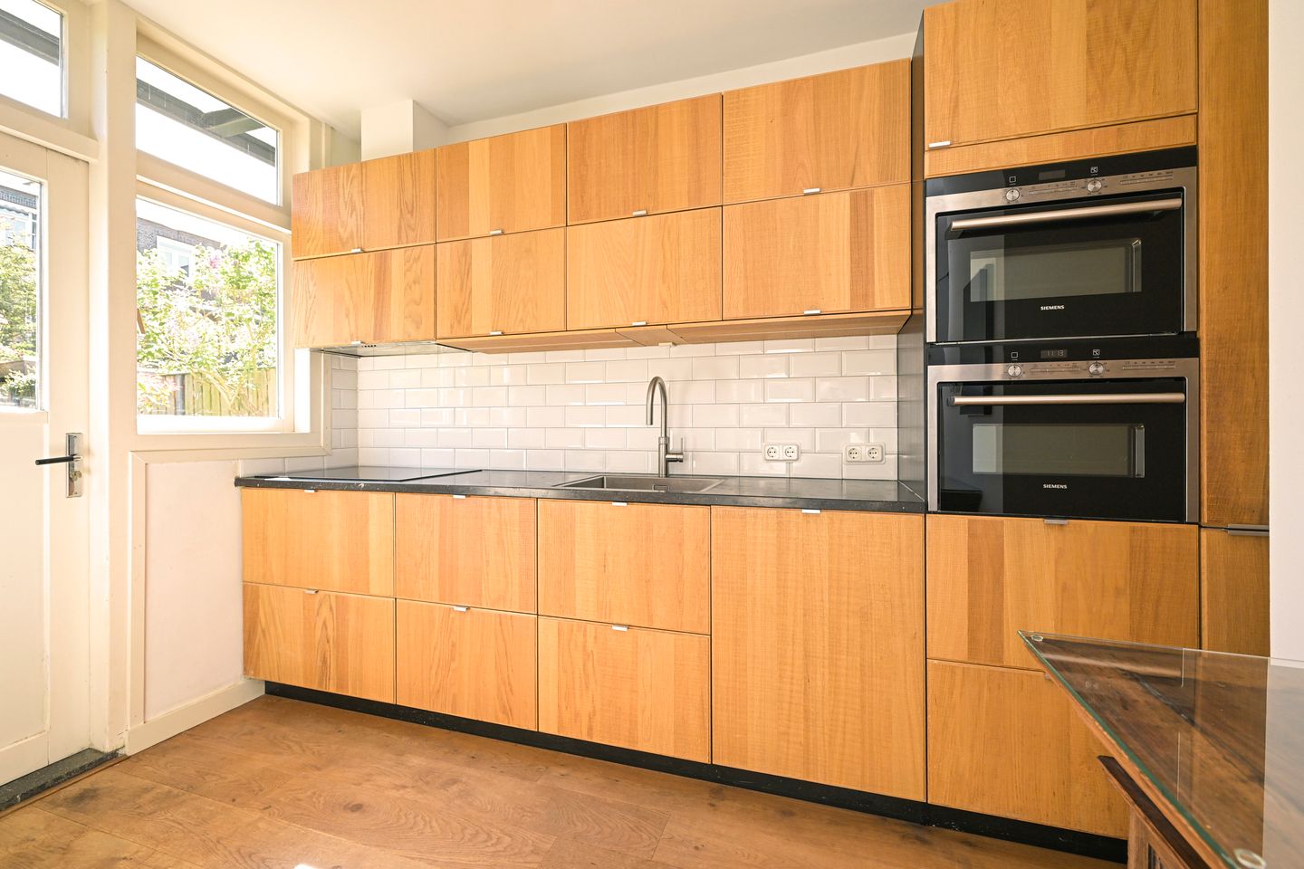 Photo 20 of Stuyvesantstraat 283