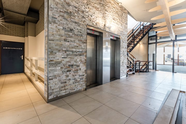 Foto 33 van Boulevard Ir de Vassy 153