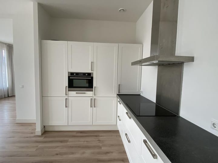 Foto 3 van Koninginneweg 56-3