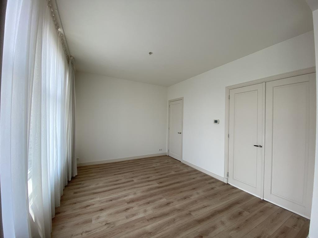 Foto 9 van Koninginneweg 56-3