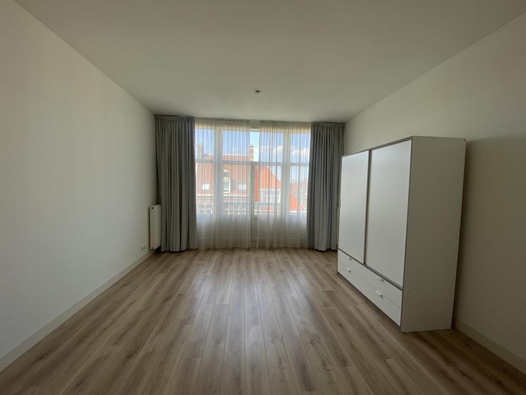 Foto 19 van Koninginneweg 56-3