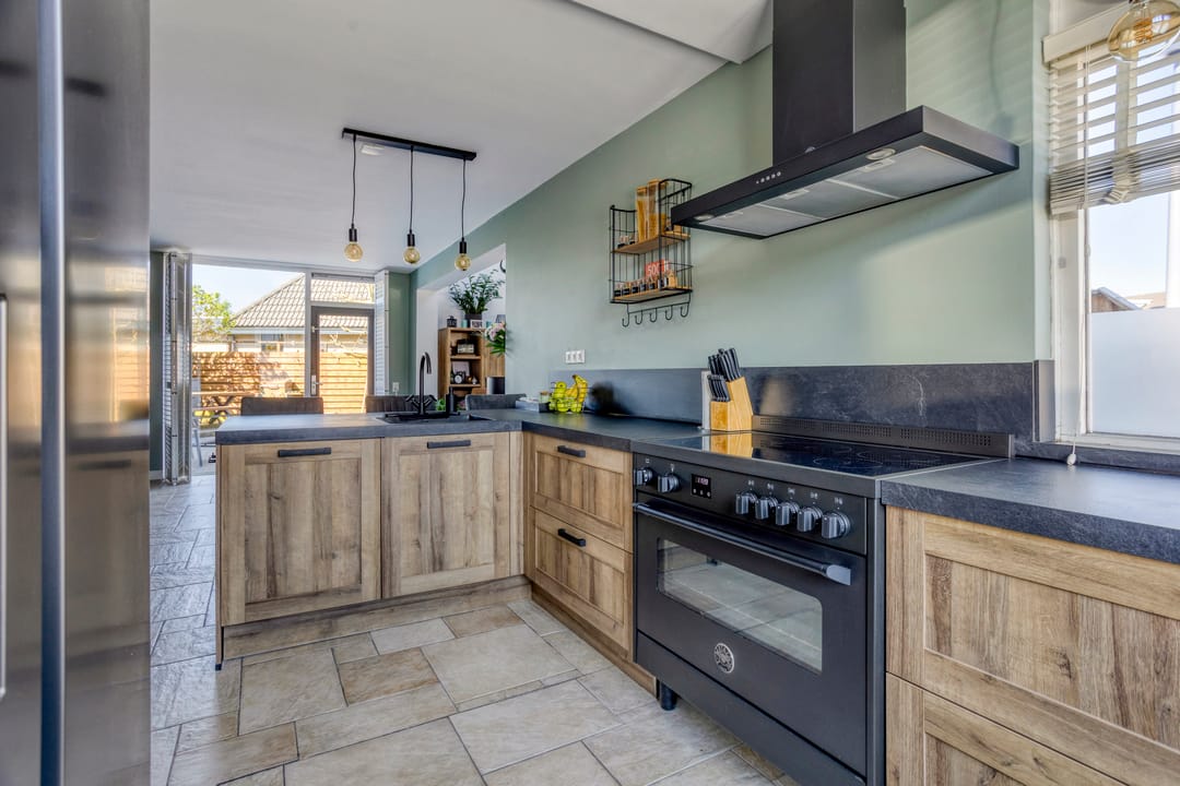 Foto 2 van Roosje Vosstraat 14