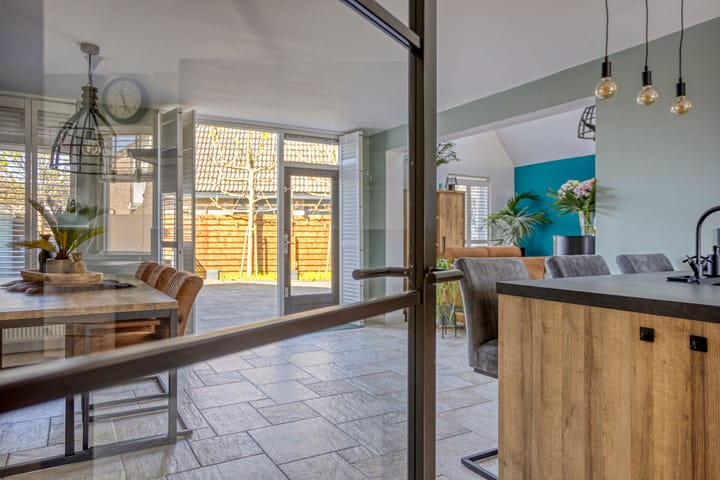 Foto 4 van Roosje Vosstraat 14