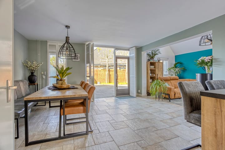 Foto 5 van Roosje Vosstraat 14