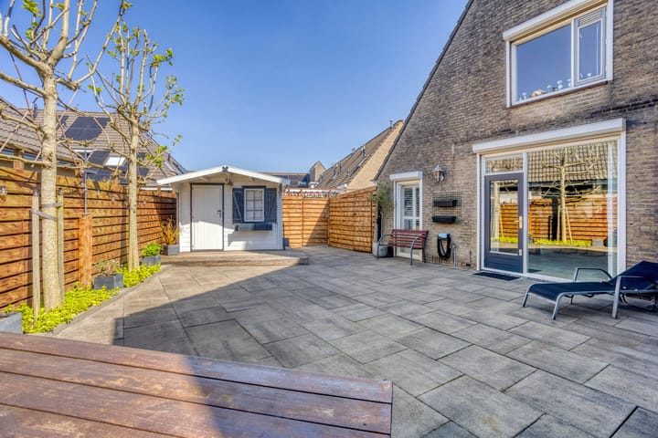 Foto 20 van Roosje Vosstraat 14