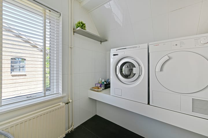 Foto 37 van De Ruyterstraat 29