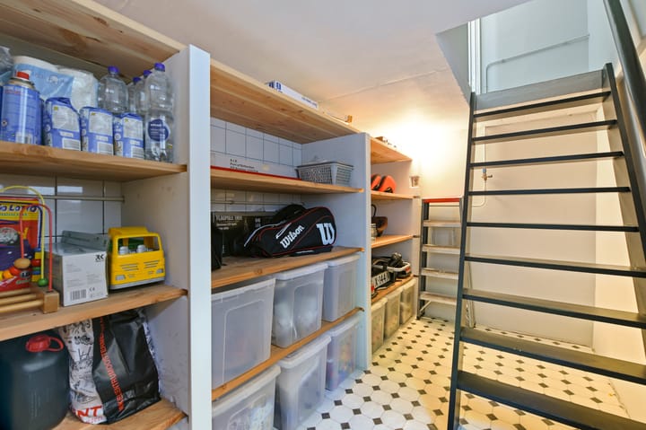 Foto 38 van De Ruyterstraat 29