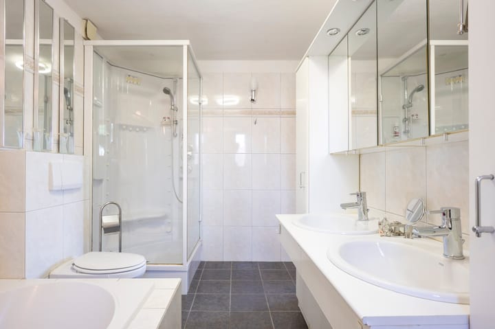 Photo 32 of Dross de Sauvetstraat 12