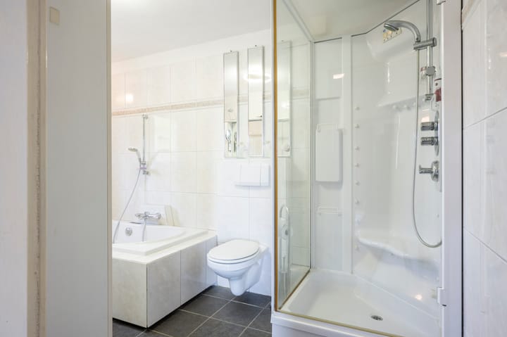 Photo 33 of Dross de Sauvetstraat 12