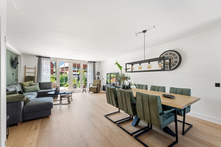 Foto 11 van Schildmos 44