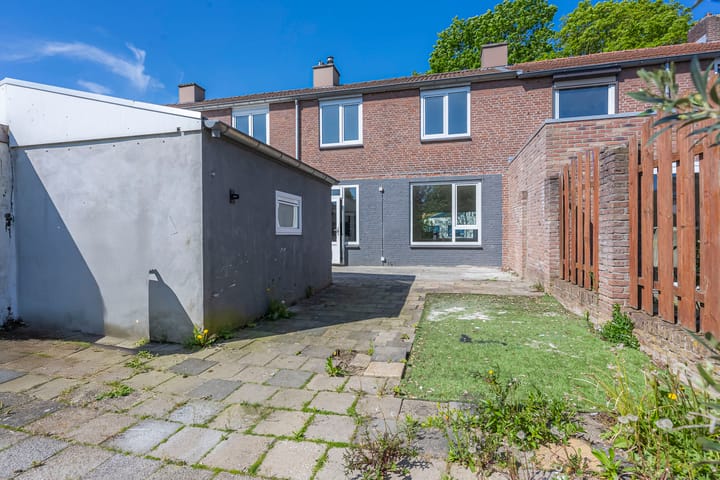 Foto 16 van Briandstraat 31